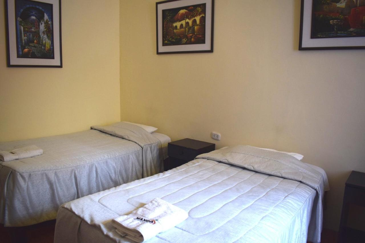 Mango Hostel B&B อาเรกิปา ภายนอก รูปภาพ