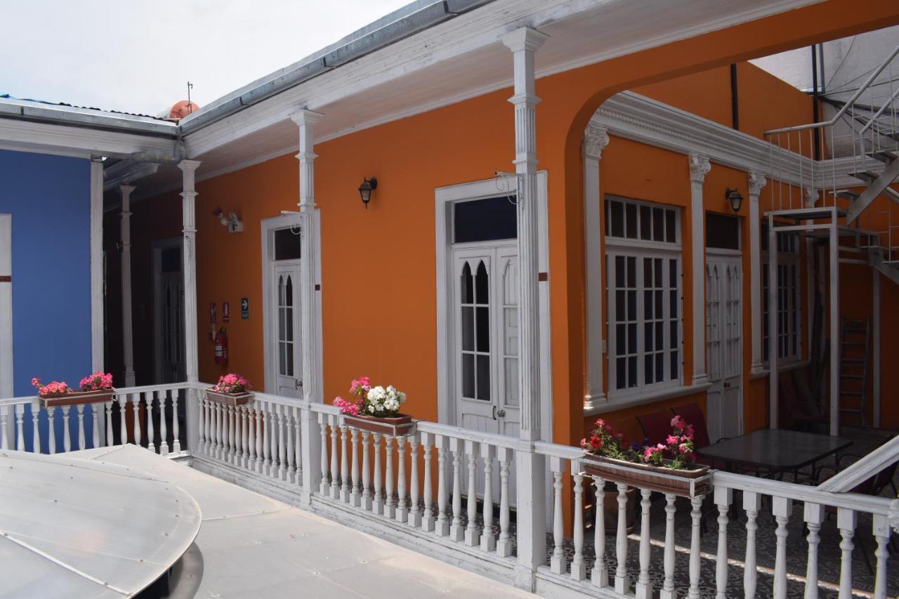 Mango Hostel B&B อาเรกิปา ภายนอก รูปภาพ