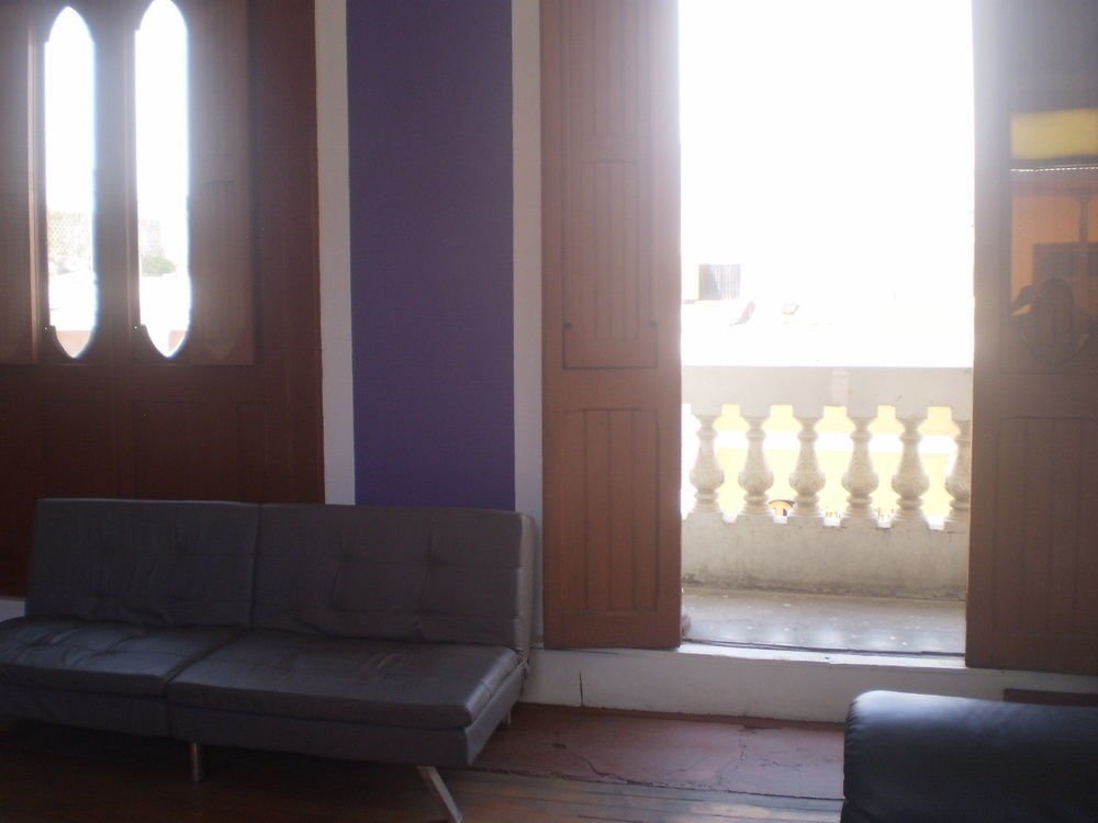Mango Hostel B&B อาเรกิปา ภายนอก รูปภาพ
