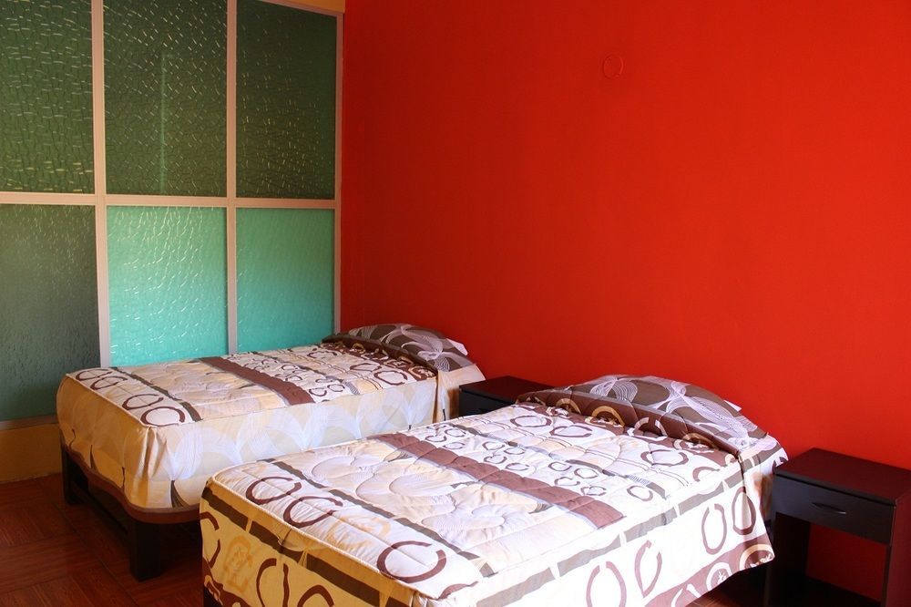Mango Hostel B&B อาเรกิปา ภายนอก รูปภาพ