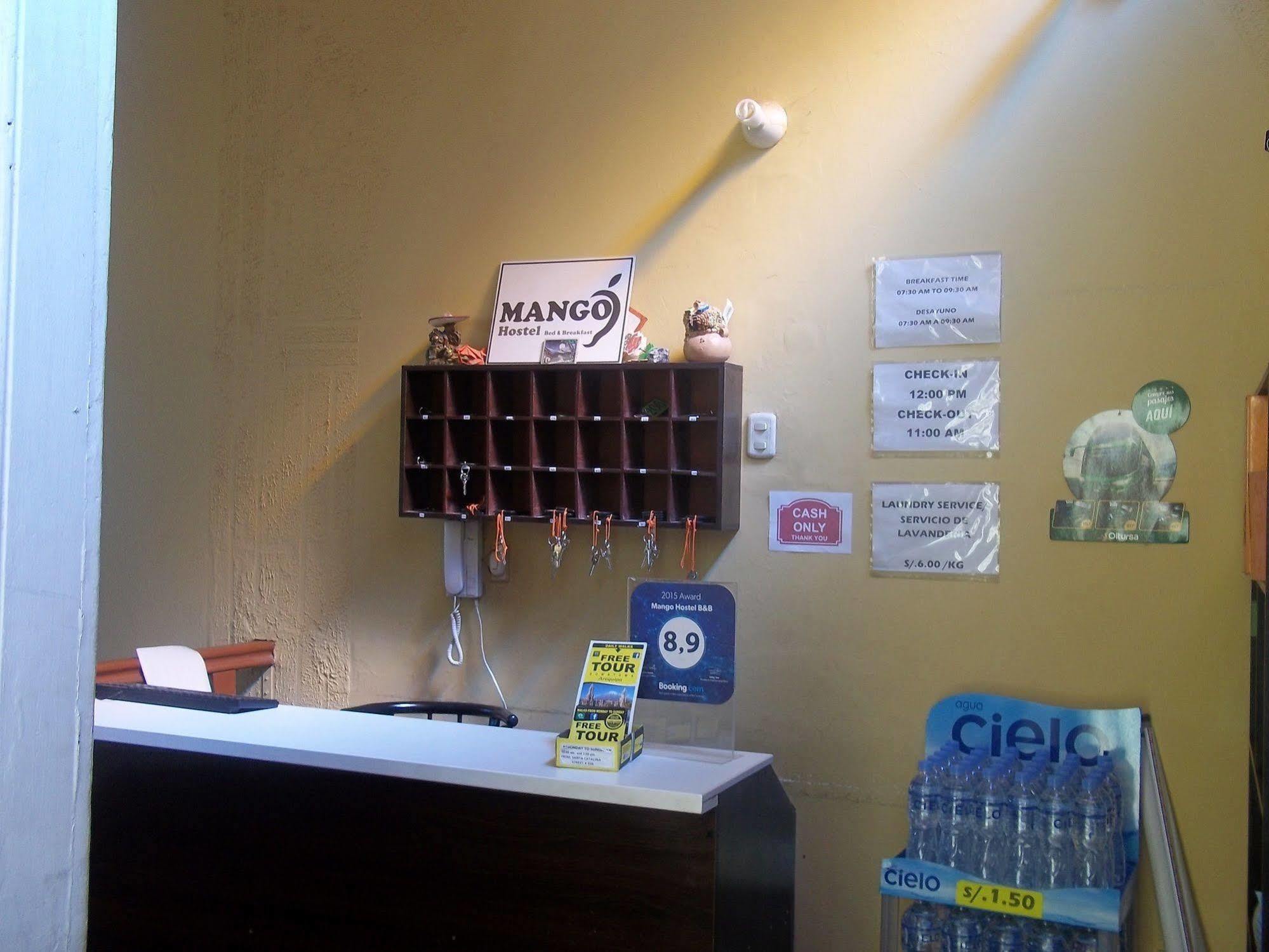 Mango Hostel B&B อาเรกิปา ภายนอก รูปภาพ
