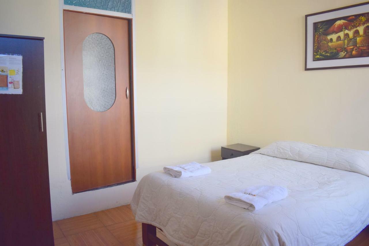 Mango Hostel B&B อาเรกิปา ภายนอก รูปภาพ